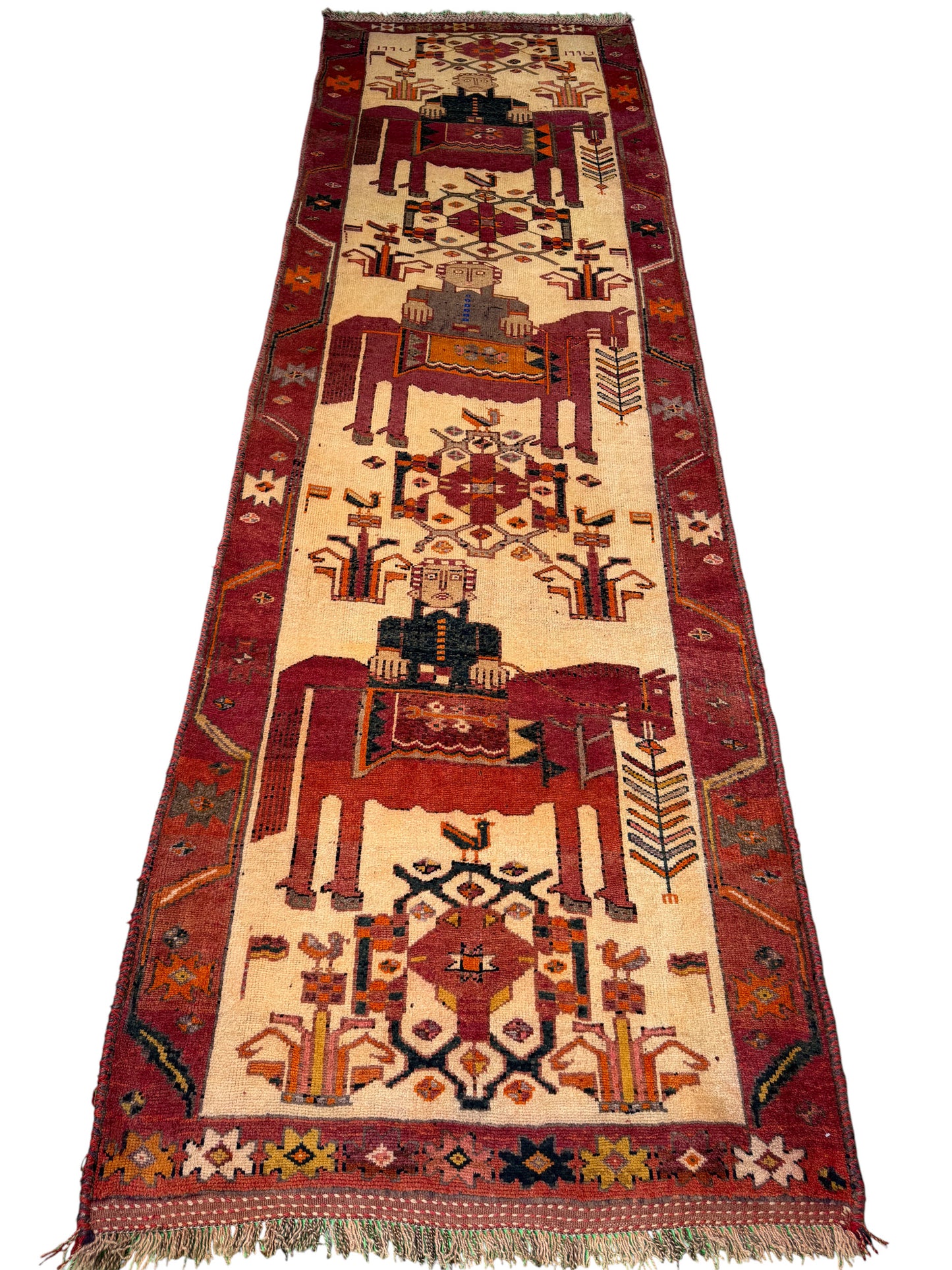 Vintage and Nomadic Luri Pictorial rug 420x154cm | Rug# 1452