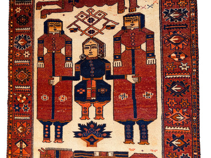 Luri Pictorial Shahnameh Rug, Persia,  362x136cm | Rug# 1552