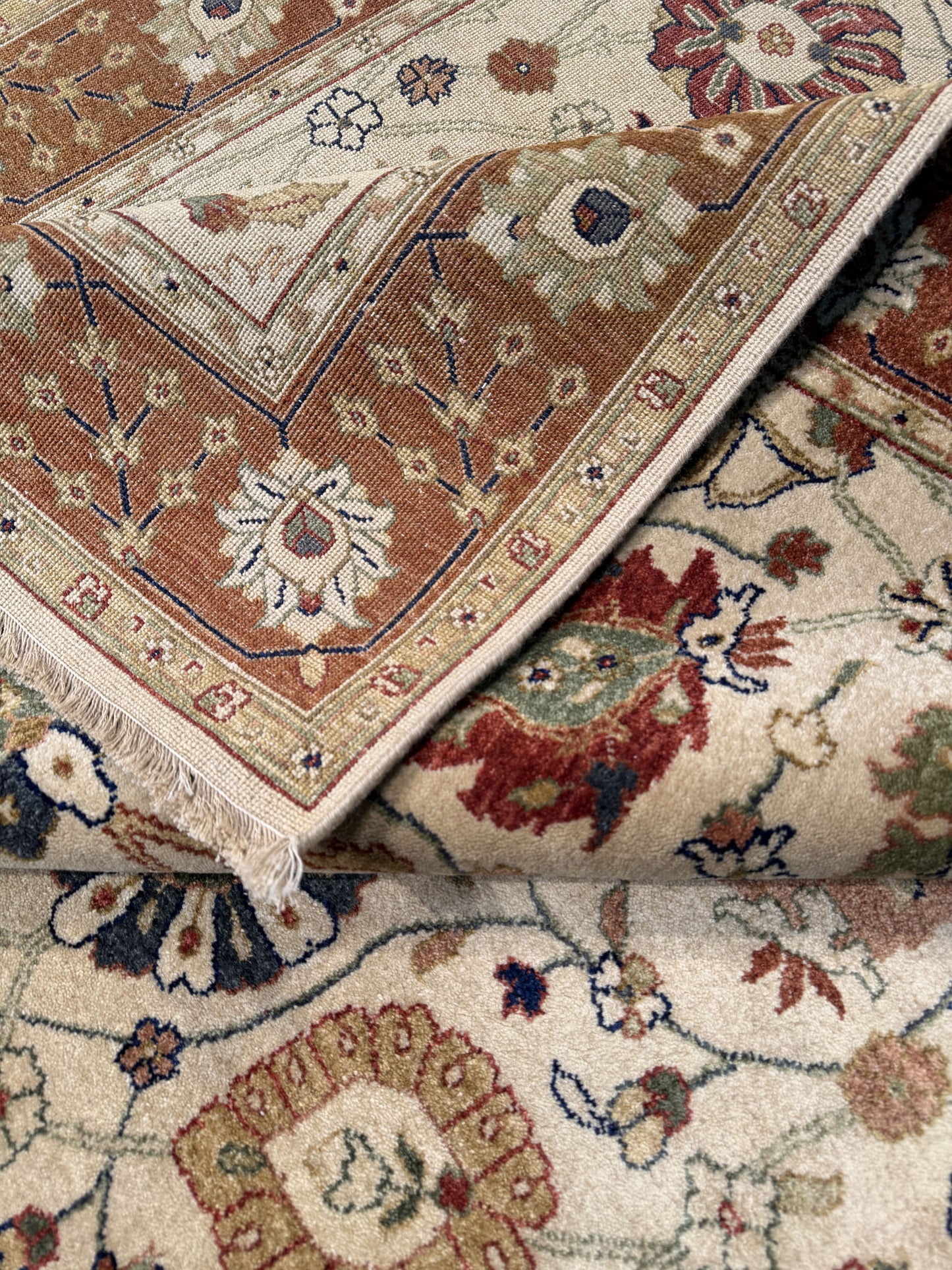 Custom-made Agra-Ziegler, 100% hand spun NZ wool pile 532x121cm | Rug# 16246