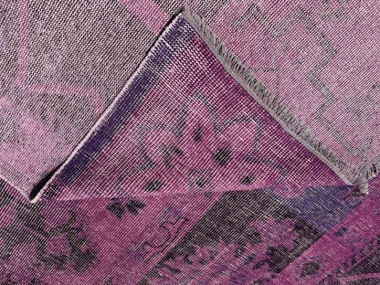 Distressed and overdyed modern rug, 305x241cm | Rug# 23705