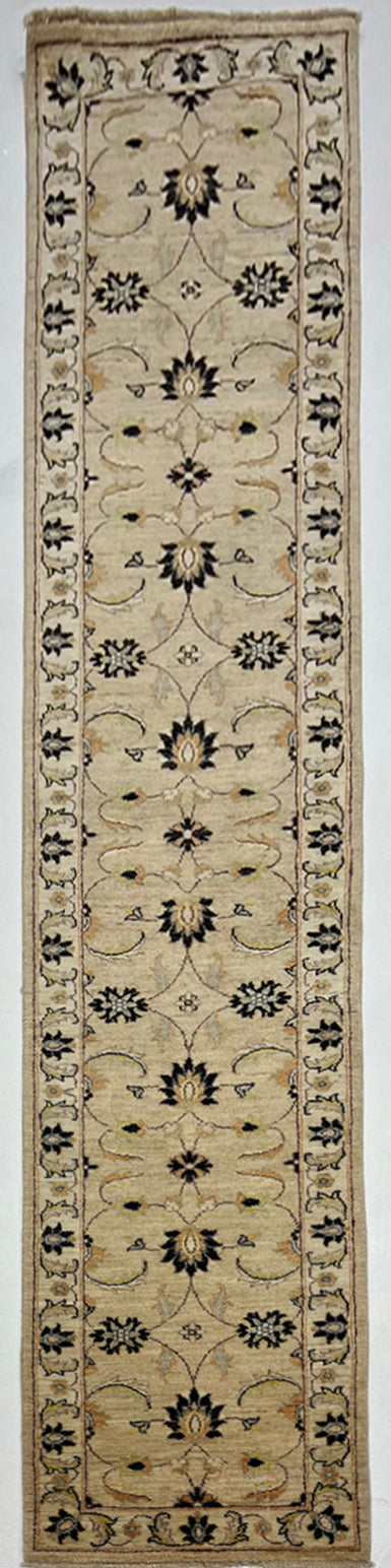 Afghan Chobi 19th-c Sultanabad design, 379x72cm | Rug# 24170