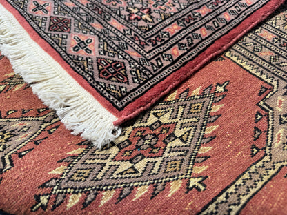 very fine Marino wool pile Bokhara rug, 183×127 cm | Rug# 24849