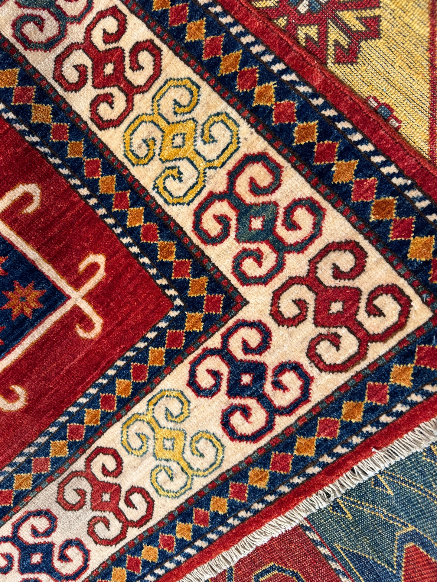 Samarkand Chechen weave, 19th c Caucasian design 299×214 cm | Rug# 25323