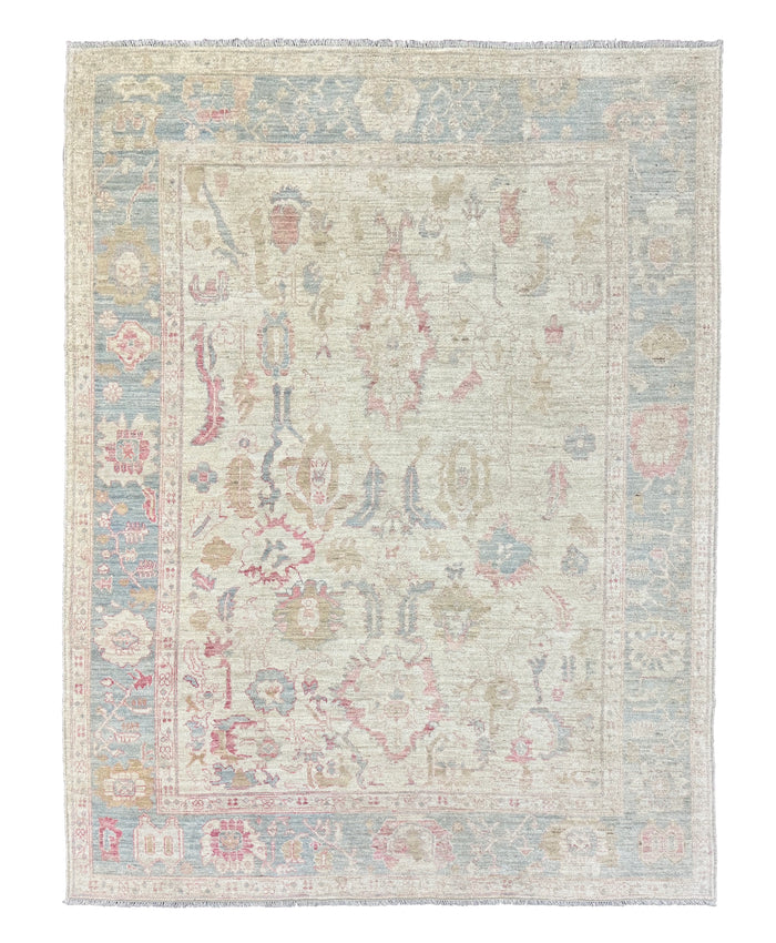 Classic rug in 17th-C Oushak design, organic dyes, 304x242cm | Rug# 26188