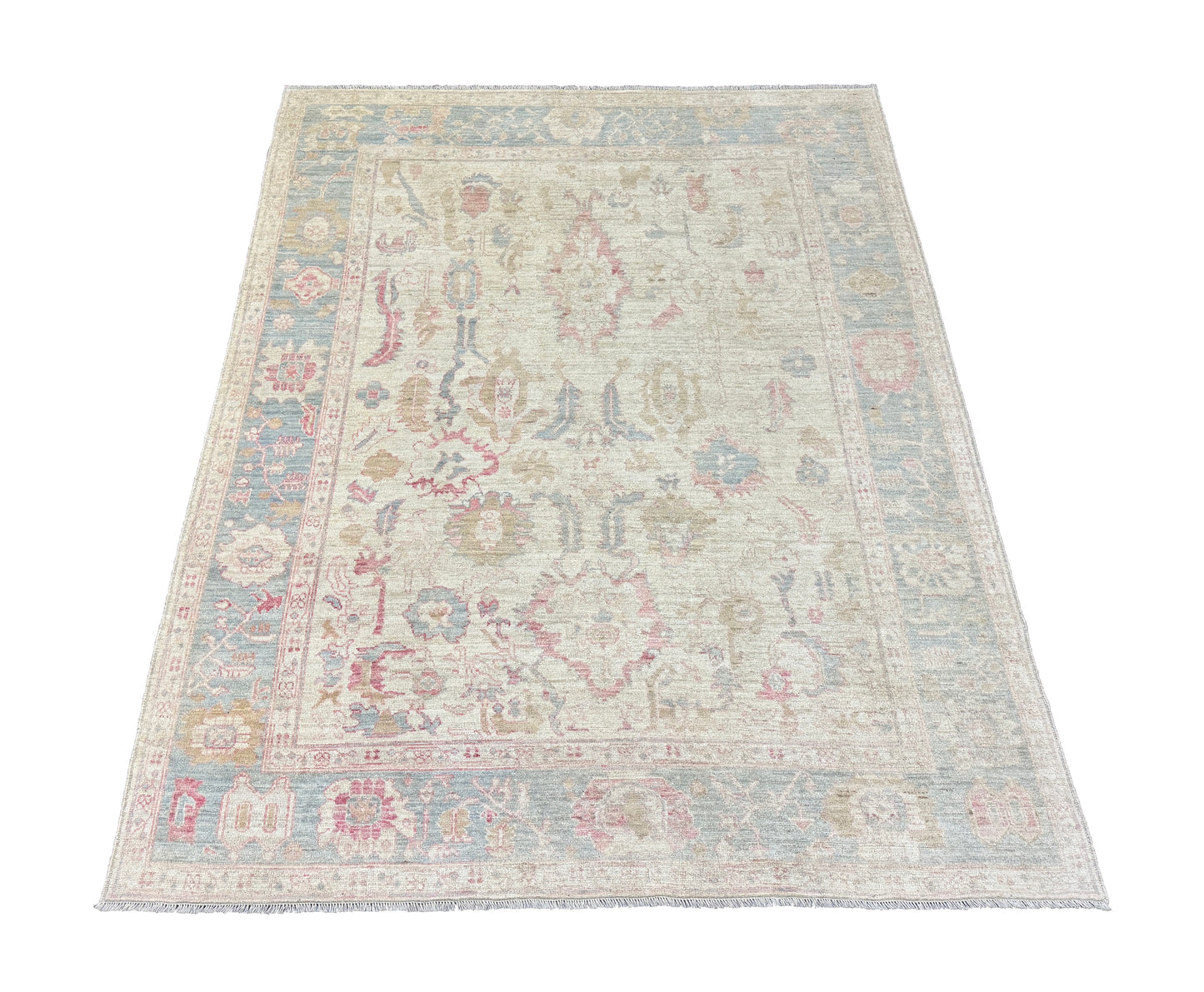 Classic rug in 17th-C Oushak design, organic dyes, 304x242cm | Rug# 26188