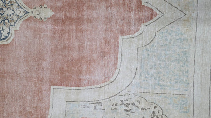 Vintage and Distressed Persian Tabriz rug 425x302cm | Rug# 27139