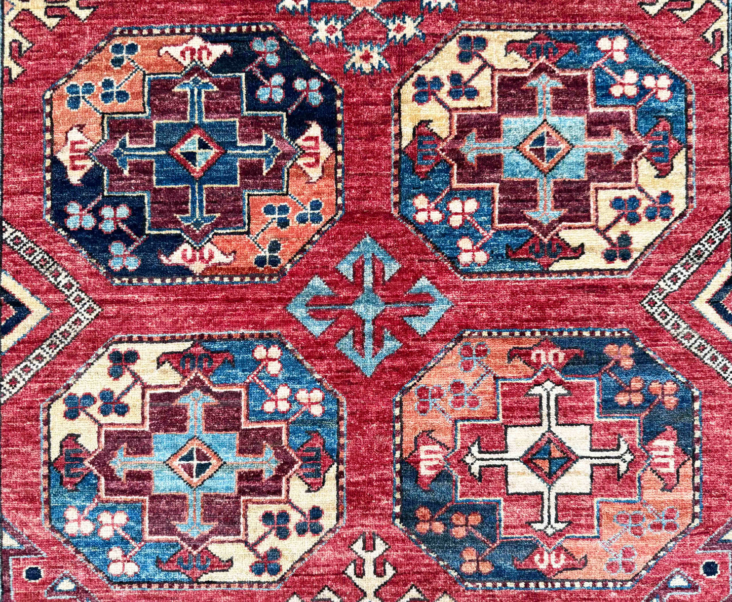 Ersari Turkmen in 12th century Temirdshin guls, 304x125cm | Rug# 27240