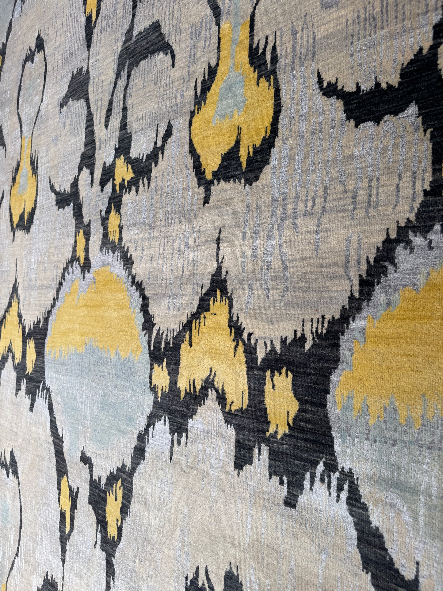 Custom made designer Agra carpet  366x273 cm | Rug# 30218