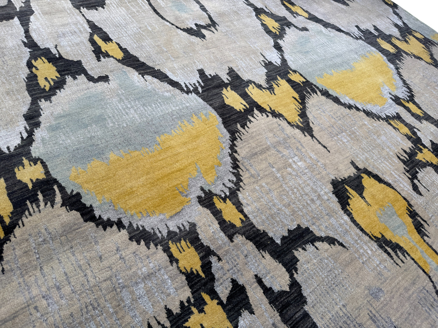 Custom made designer Agra carpet  366x273 cm | Rug# 30218