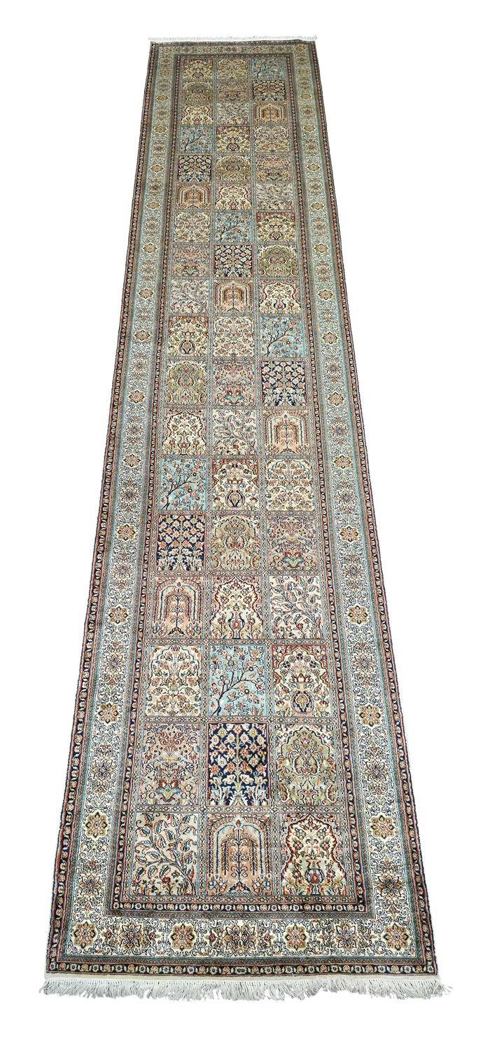 Fine Srinagar, 100% silk pile  Garden design, Kashmir 455x94cm | Rug# 30377