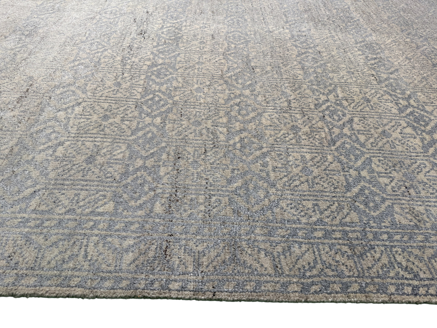 Hand knotted Scandinavian design rug 296×243 cm | Rug# 30411