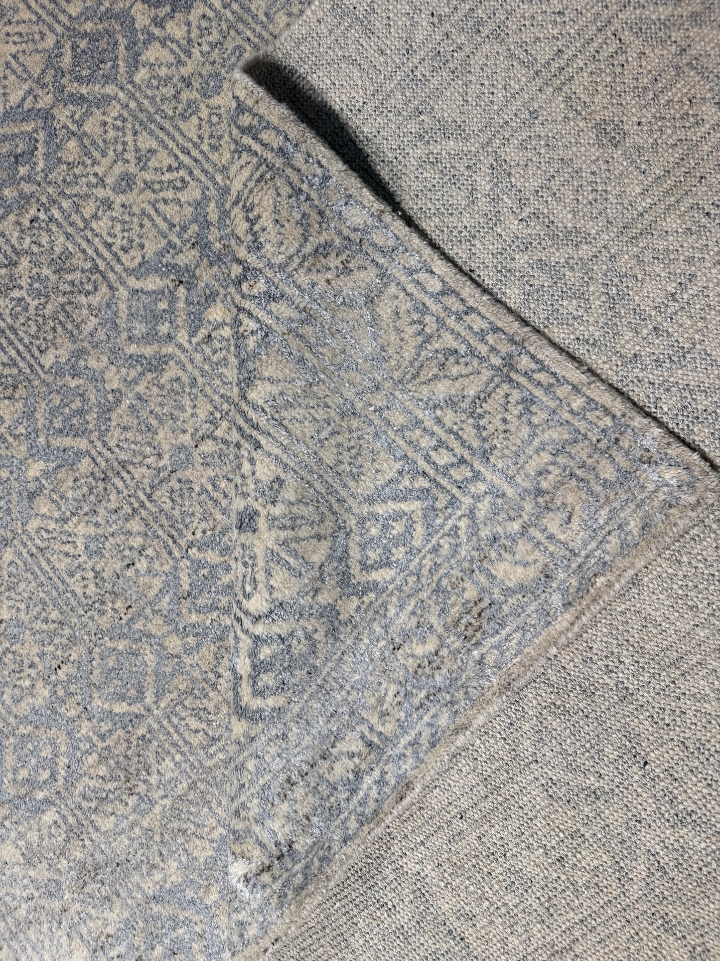Hand knotted Scandinavian design rug 296×243 cm | Rug# 30411