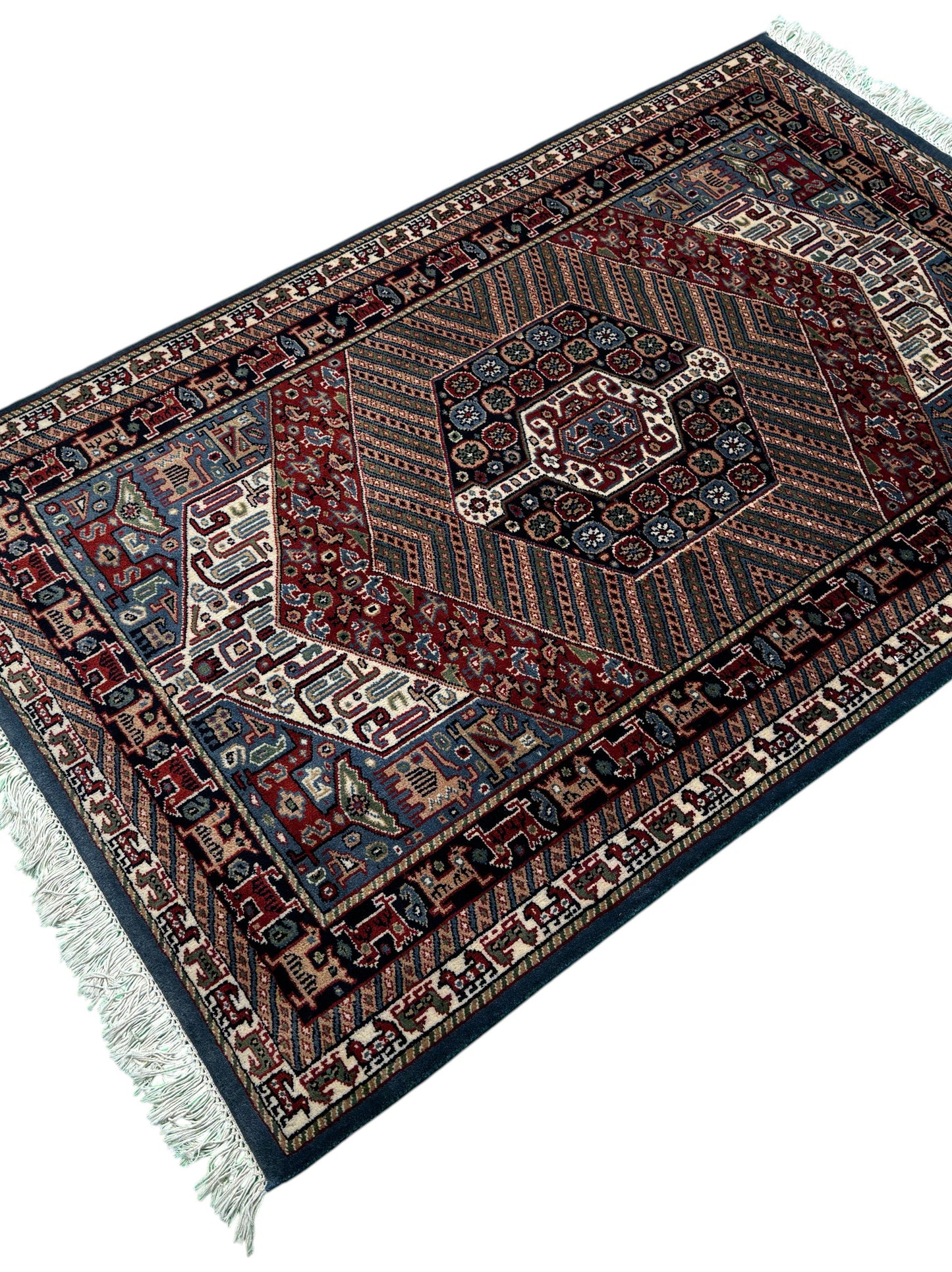 Hand knotted Amritsar in Caucasian design  188x124 cm | Rug# 30679