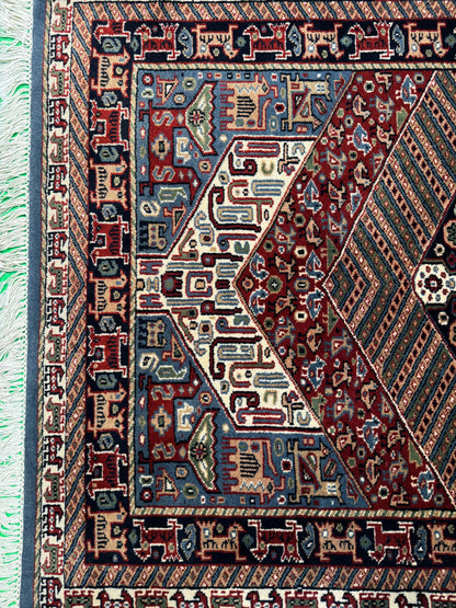 Hand knotted Amritsar in Caucasian design  188x124 cm | Rug# 30679