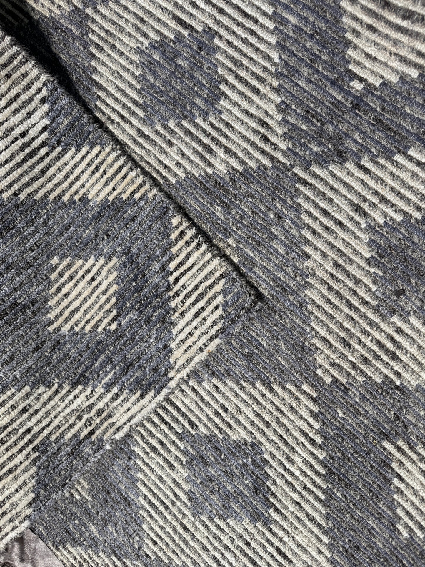 Hand knotted Tibetan weave Himalayan designer rug 306×247 cm | Rug# 30696