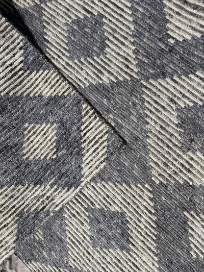 Hand knotted Tibetan weave Himalayan designer rug 306×247 cm | Rug# 30696