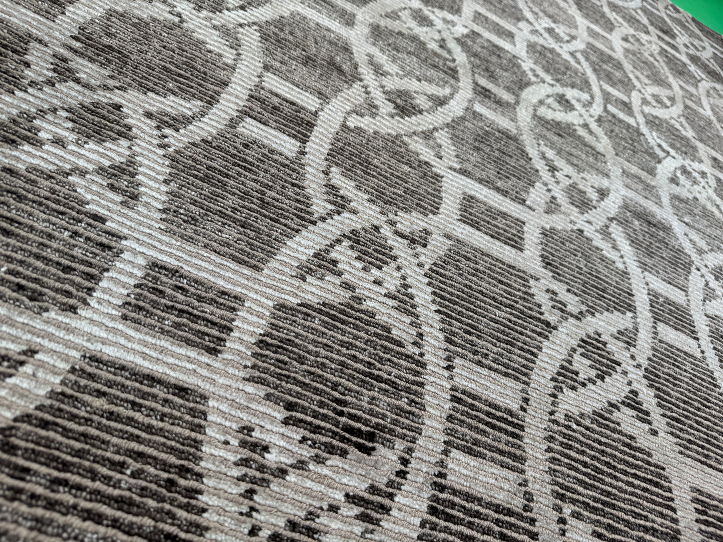 Tibetan weave Indian rug woven in Himalaya wool and Tencel silk 366x275 cm|  Rug# 30703