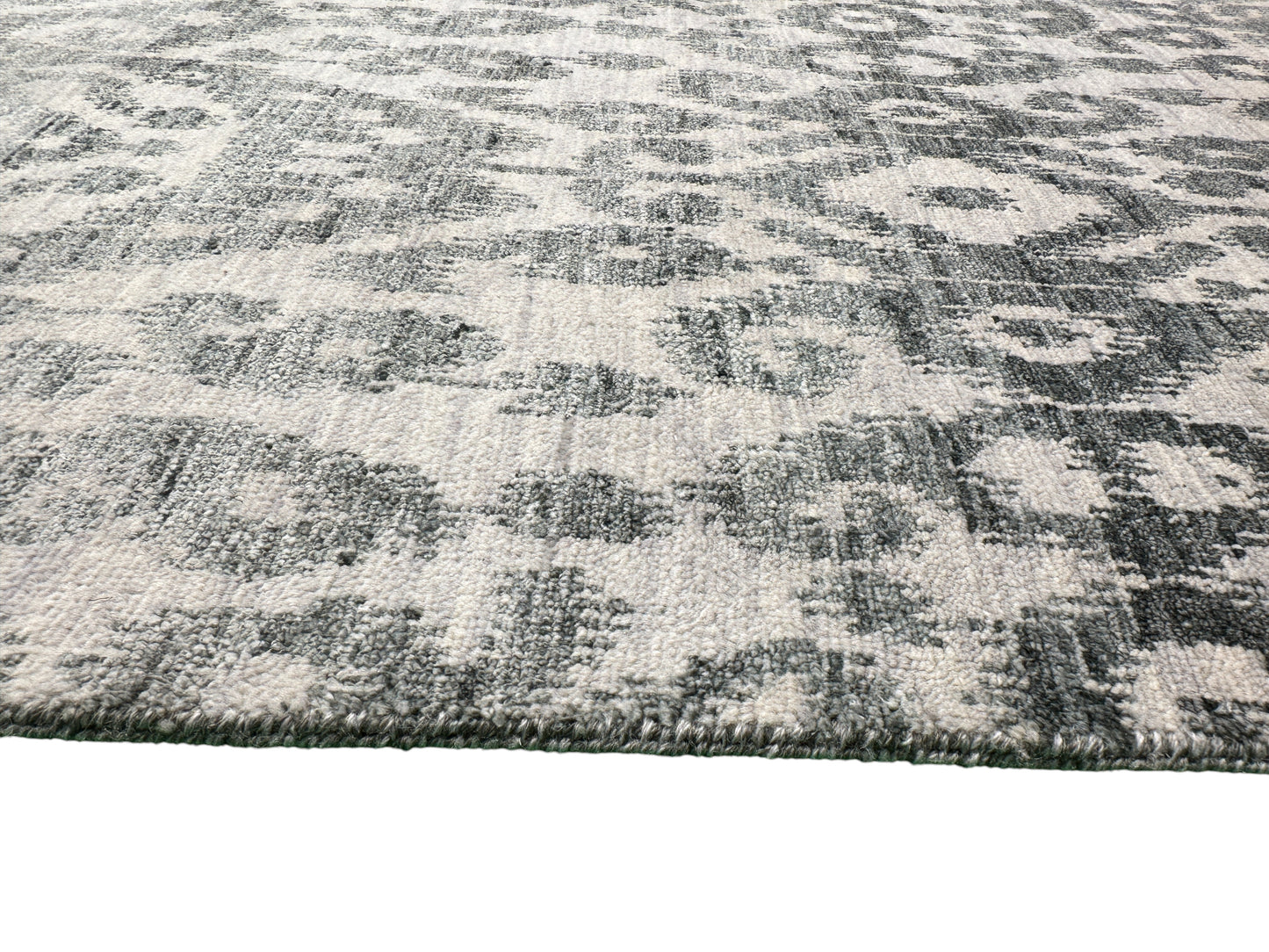 Very fine Agra Modern rug, Ikat design, wool  366x272 cm | Rug# 30739