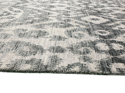 Very fine Agra Modern rug, Ikat design, wool  366x272 cm | Rug# 30739