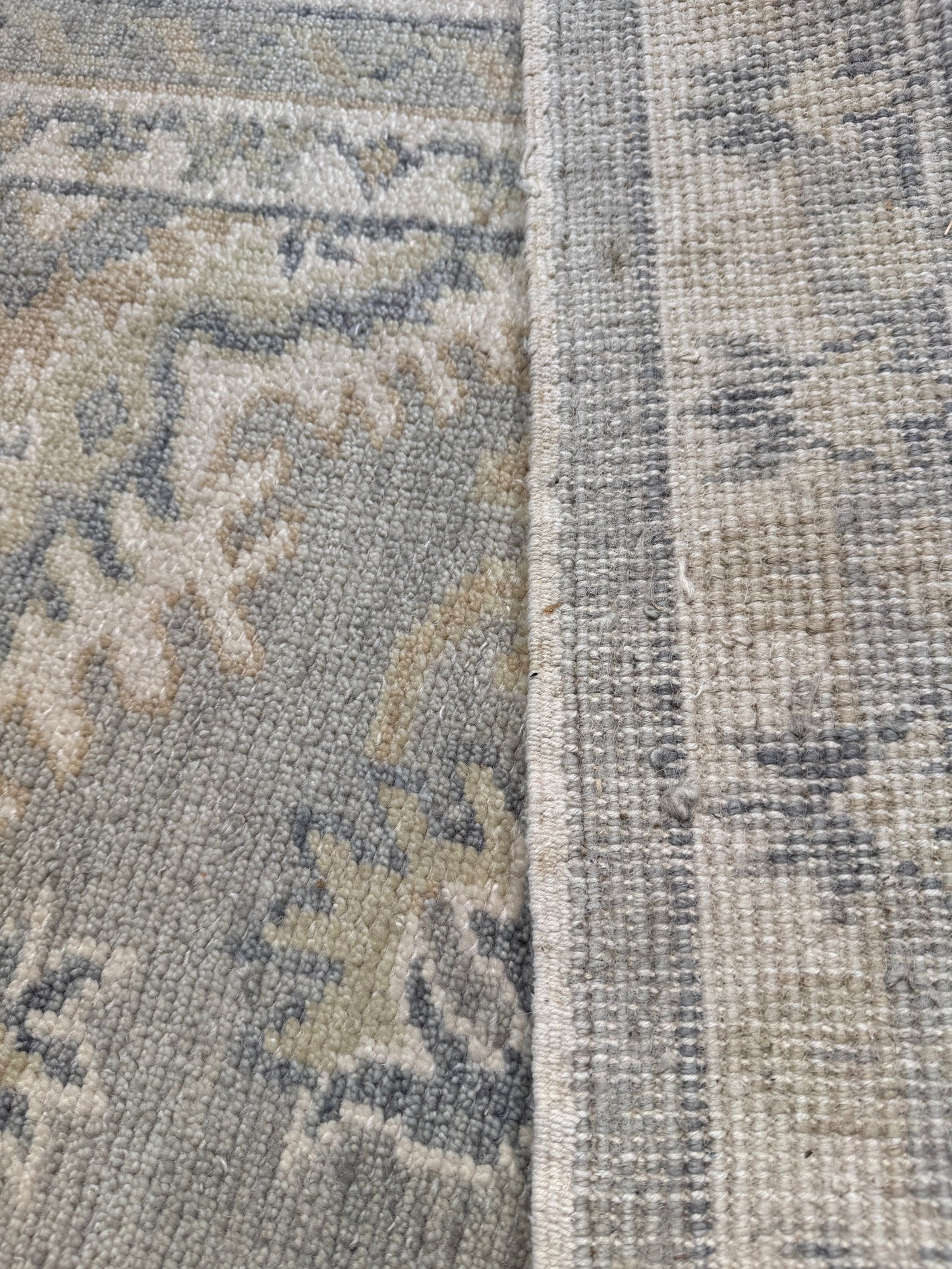New-weave Oushak Design 298x242cm | Rug# 31144