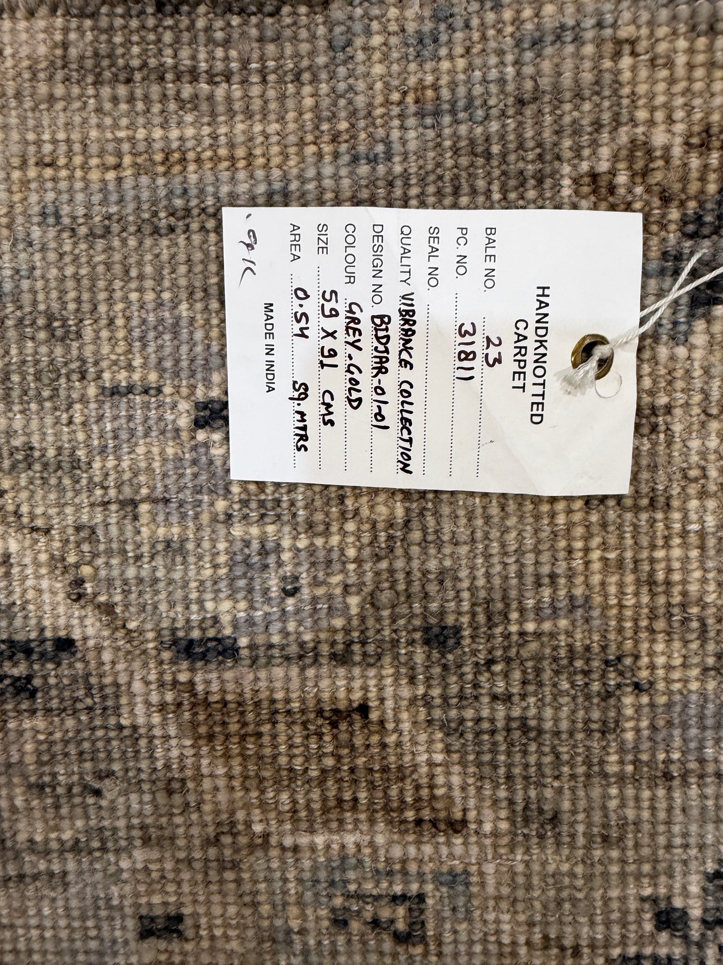 Jaipur rug sampler, Vintage and Distressed Persian design,91x59cm | Rug# 31811