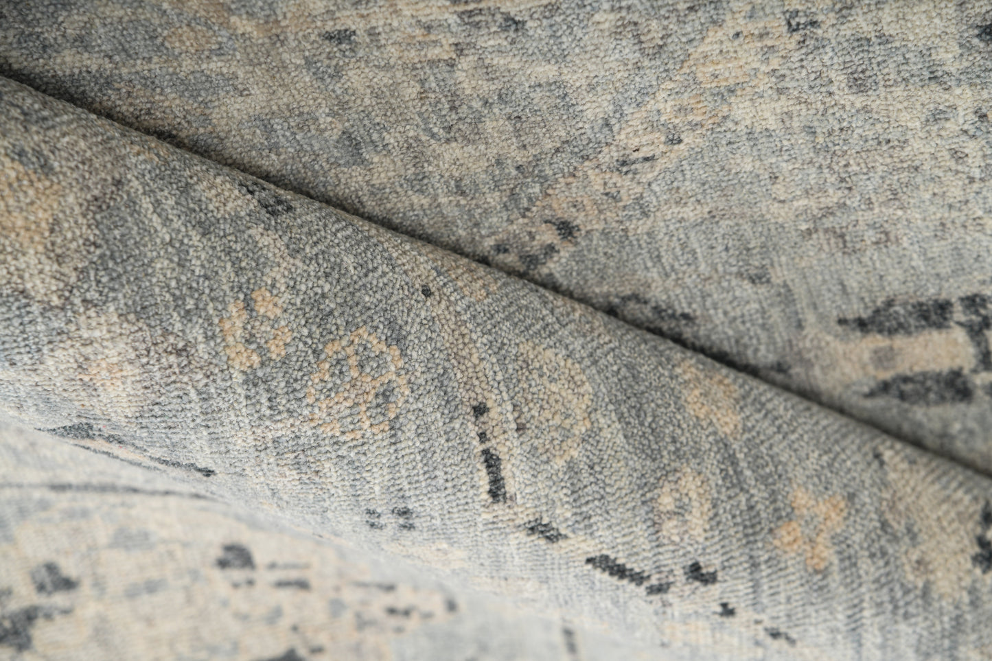 Hand knotted Jaipur in a classic 19th century Heriz design 255x175 cm | Rug# 31812