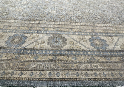 Hand Knotted antique reproduction, 19th century Khotan design  437x360 cm | Rug# 31887