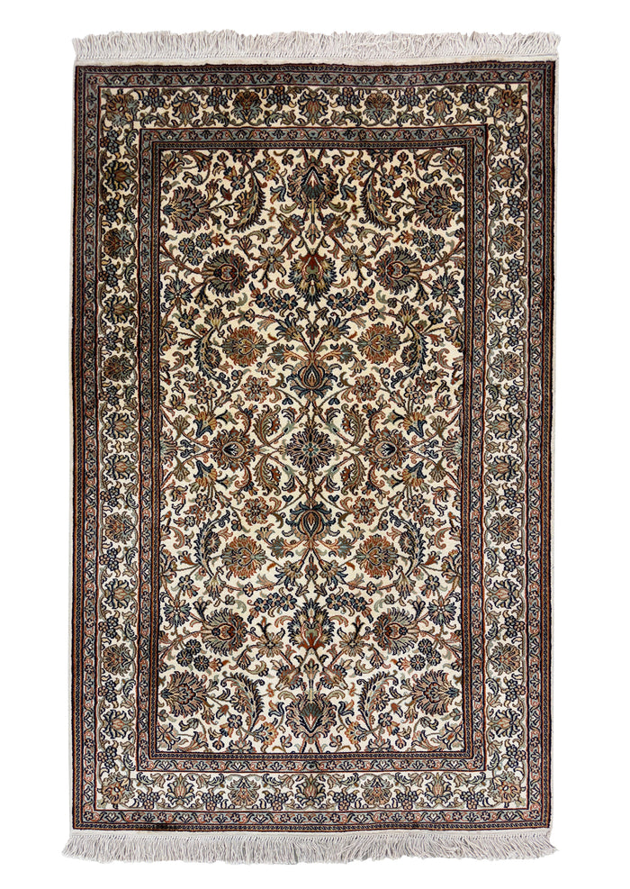 Hand knotted Kashmir pure silk pile rug, 155x94cm | Rug# 32043