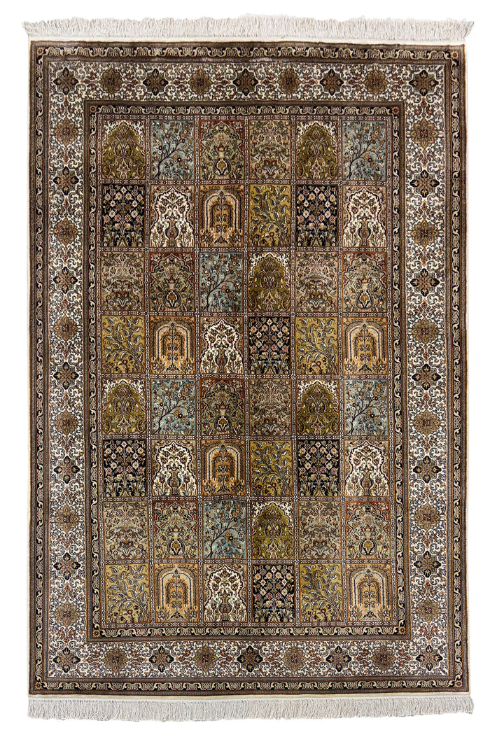 Hand knotted Kashmir pure silk pile, size 252x170cm | Rug# 32054