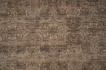Hand knotted custom-made Transitional classic carpet in wool & silk, 424x304 cm | Rug#32074