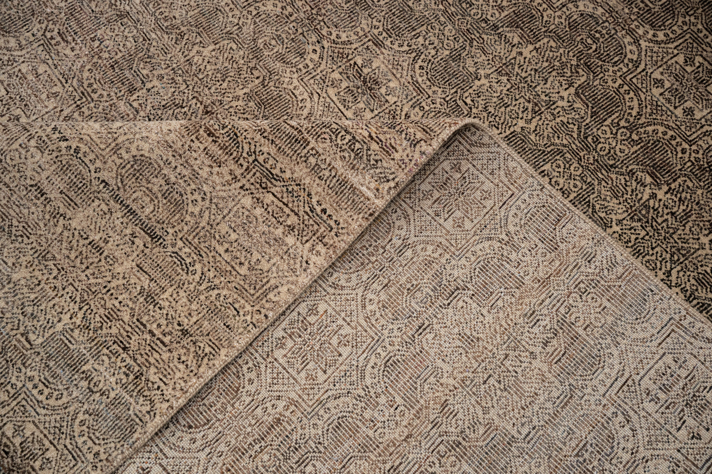 Hand knotted custom-made Transitional classic carpet in wool & silk, 424x304 cm | Rug#32074