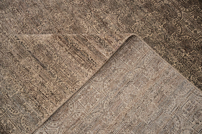 Hand knotted custom-made Transitional classic carpet in wool & silk, 424x304 cm | Rug#32074