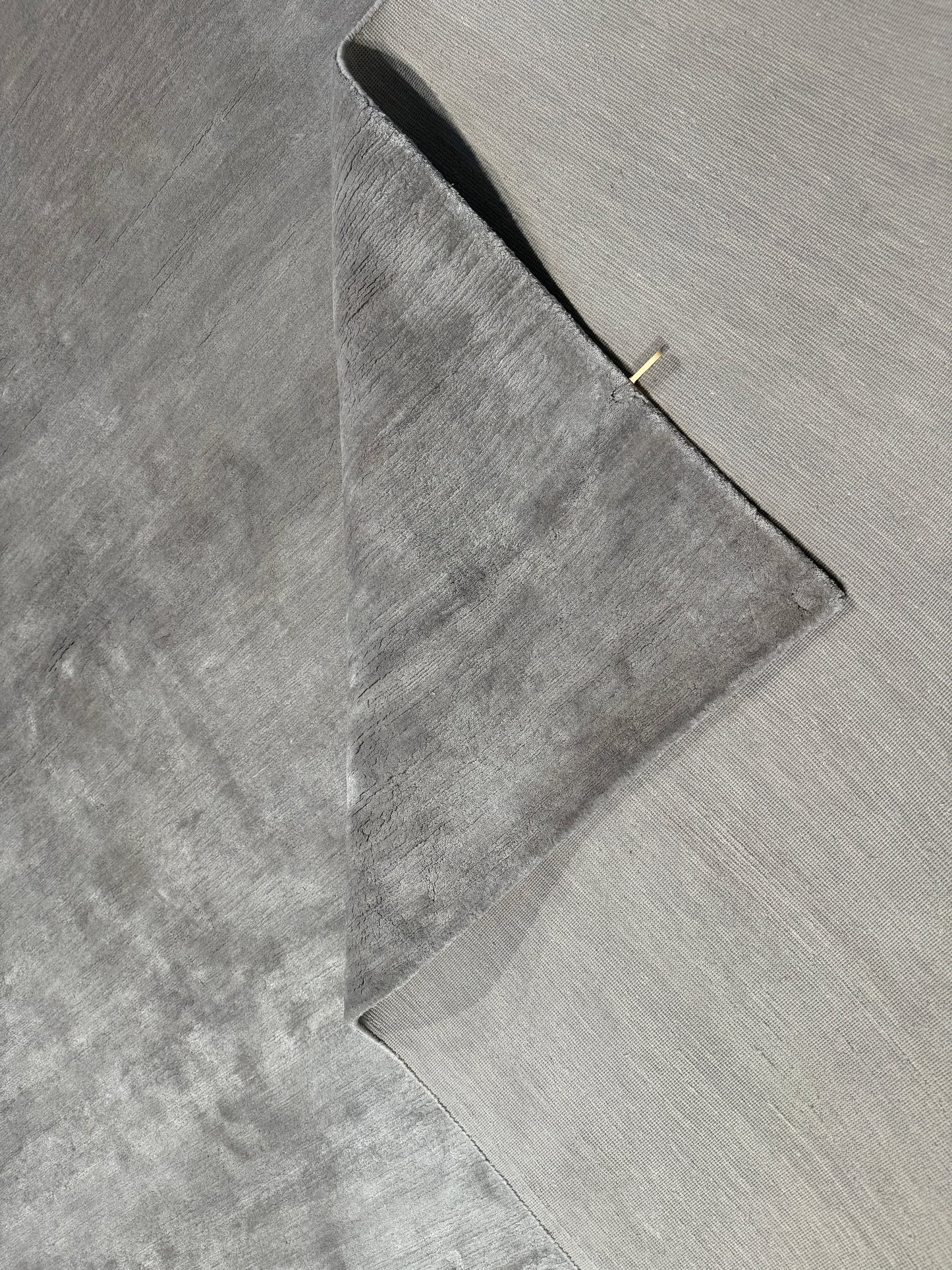 Custom made modern designer rug in pure silk 350x248 cm | Rug# 32129