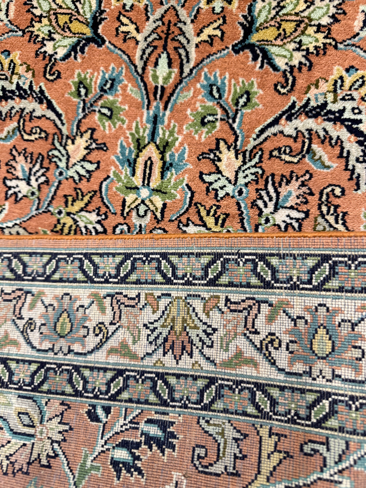 Kashmir Silk Floral Rug 97x64 cm | Rug# 32148