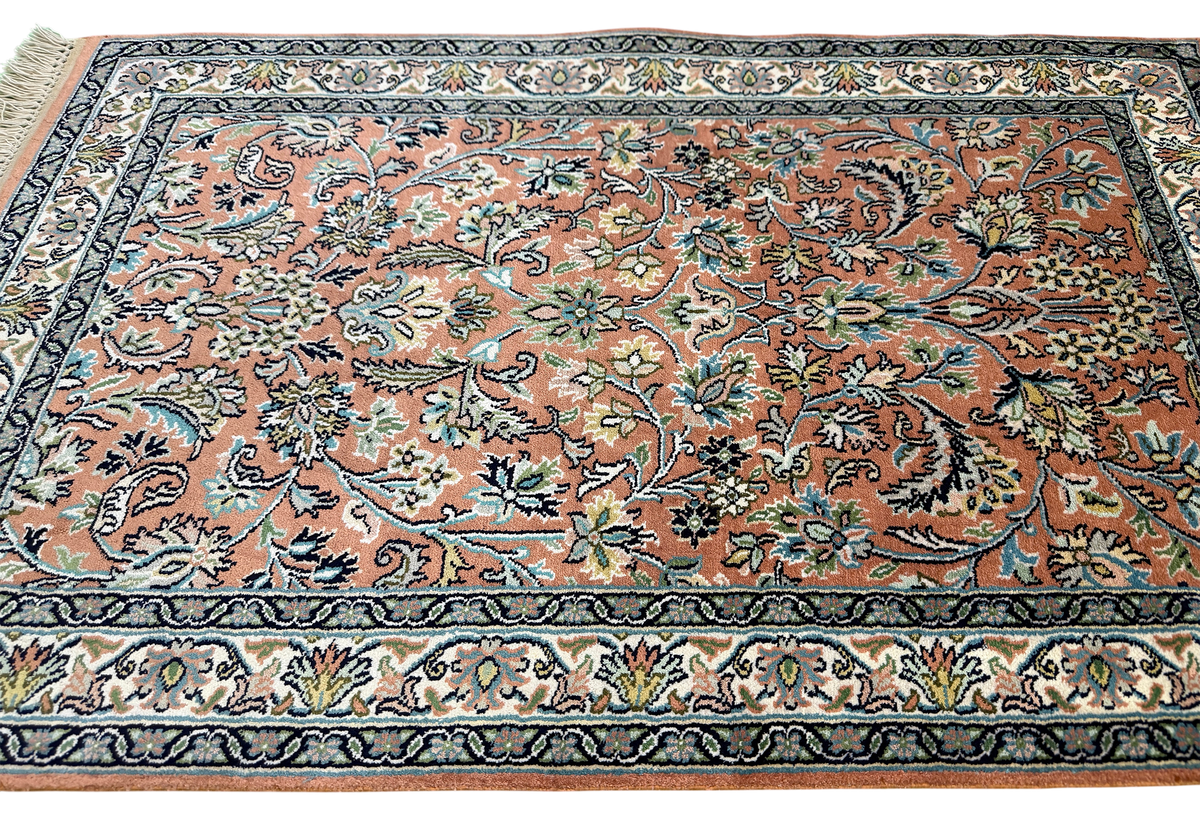 Kashmir Silk Floral Rug 97x64 cm | Rug# 32148
