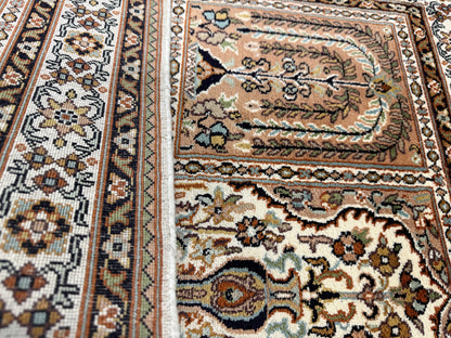 Kashmir Silk Garden Design Rug 101x62 cm | Rug# 32151