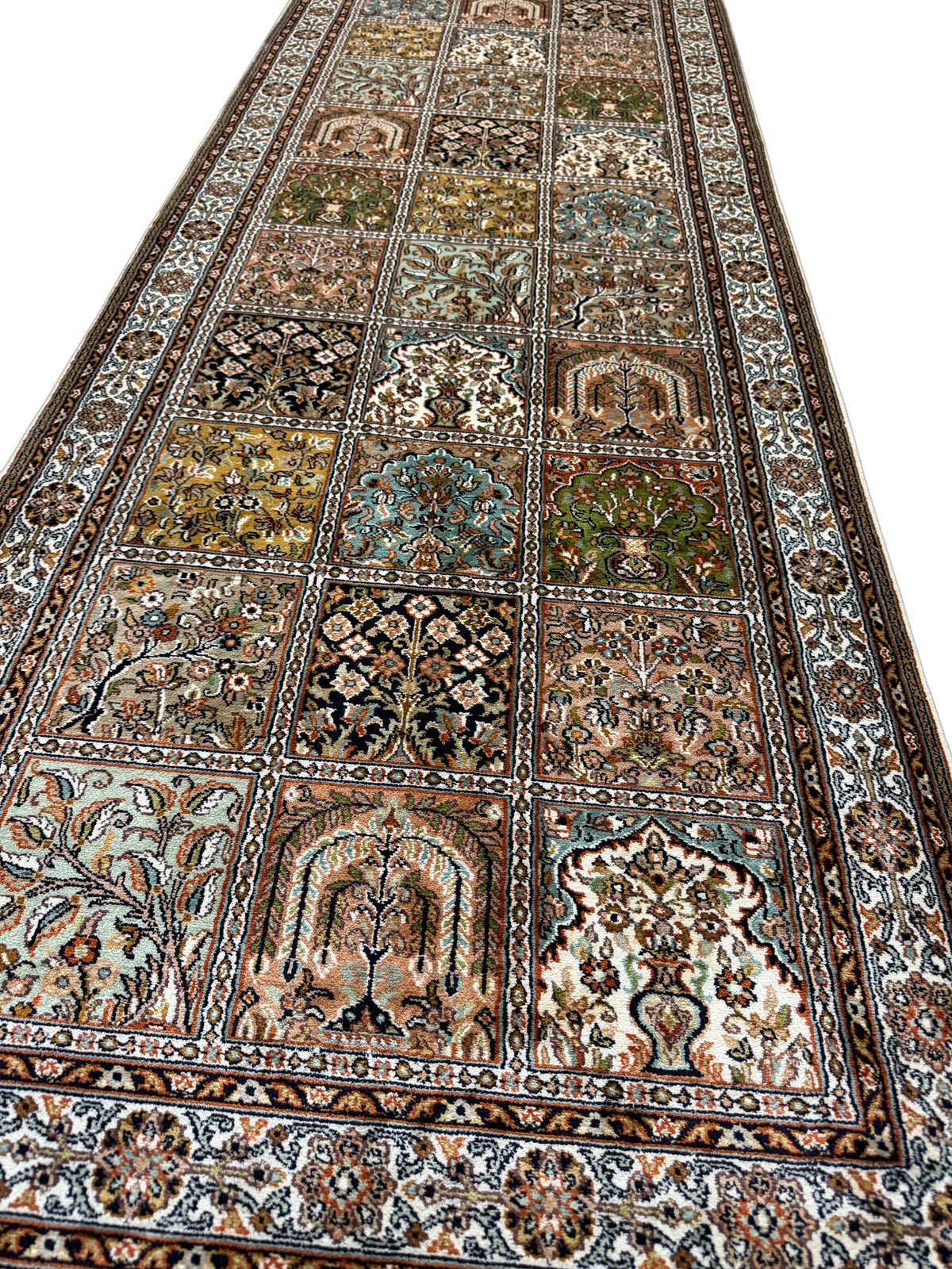 Kashmir Pure Silk Persian Garden Runner 251x79 cm | Rug# 32159