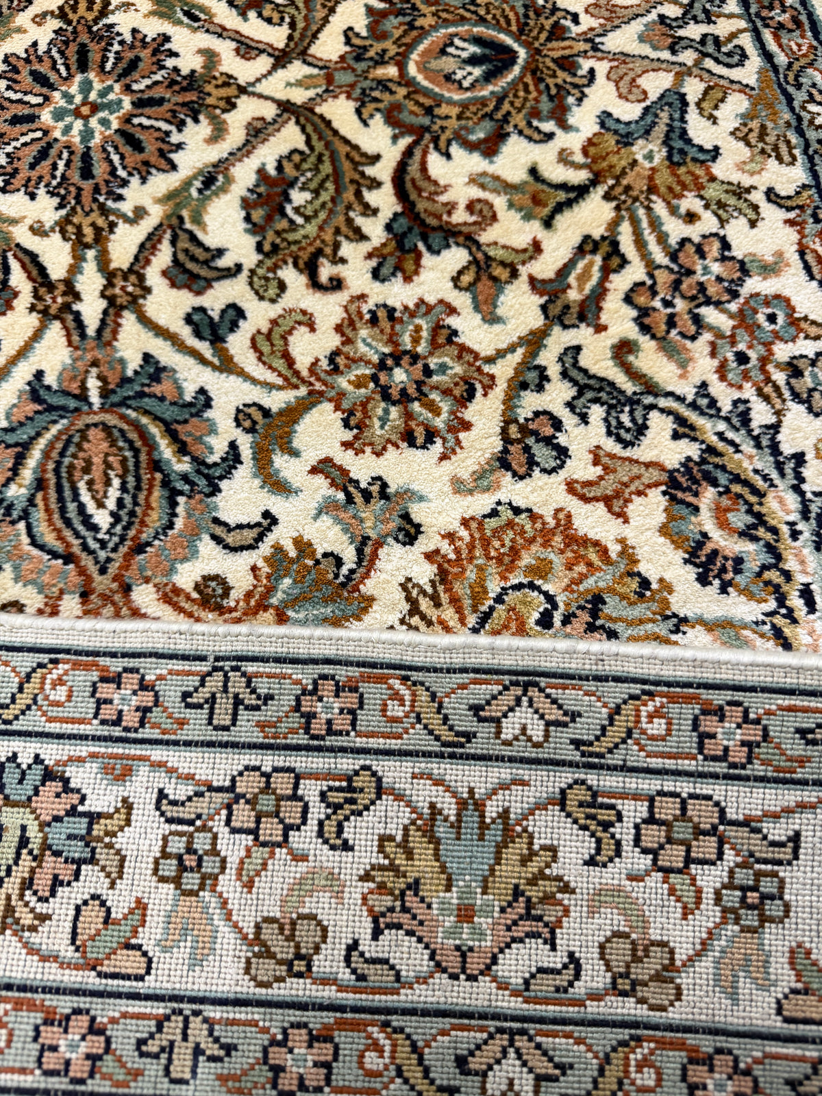 Pure Silk Kashmir Runner Rug 247x77 cm | Rug# 32162