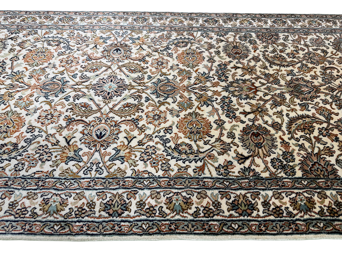 Pure Silk Kashmir Runner Rug 247x77 cm | Rug# 32162