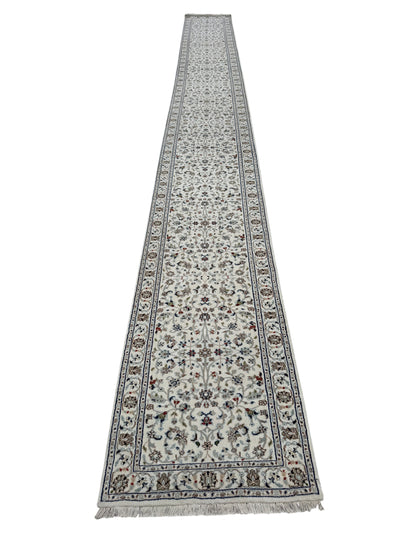 Hand-Knotted Nain Design Hall Runner 617x67 cm | Rug#32201