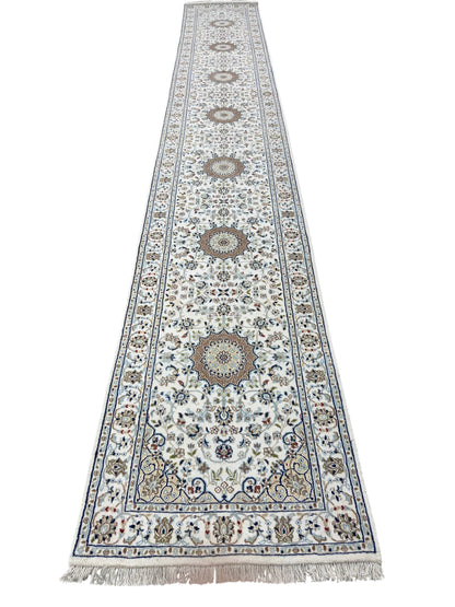 Hand-Knotted Nain Design Hall Runner 617x67 cm | Rug#32201