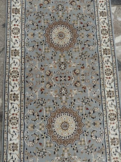 Hand-Knotted Nain Design Hall Runner 607x78 cm | Rug#32206