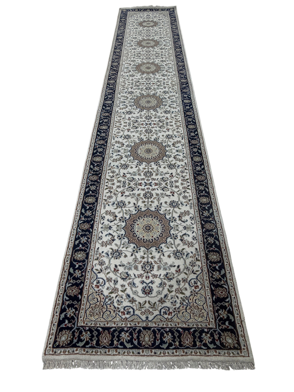Hand-Knotted Nain Design Hall Runner 436x83 cm | Rug#32208