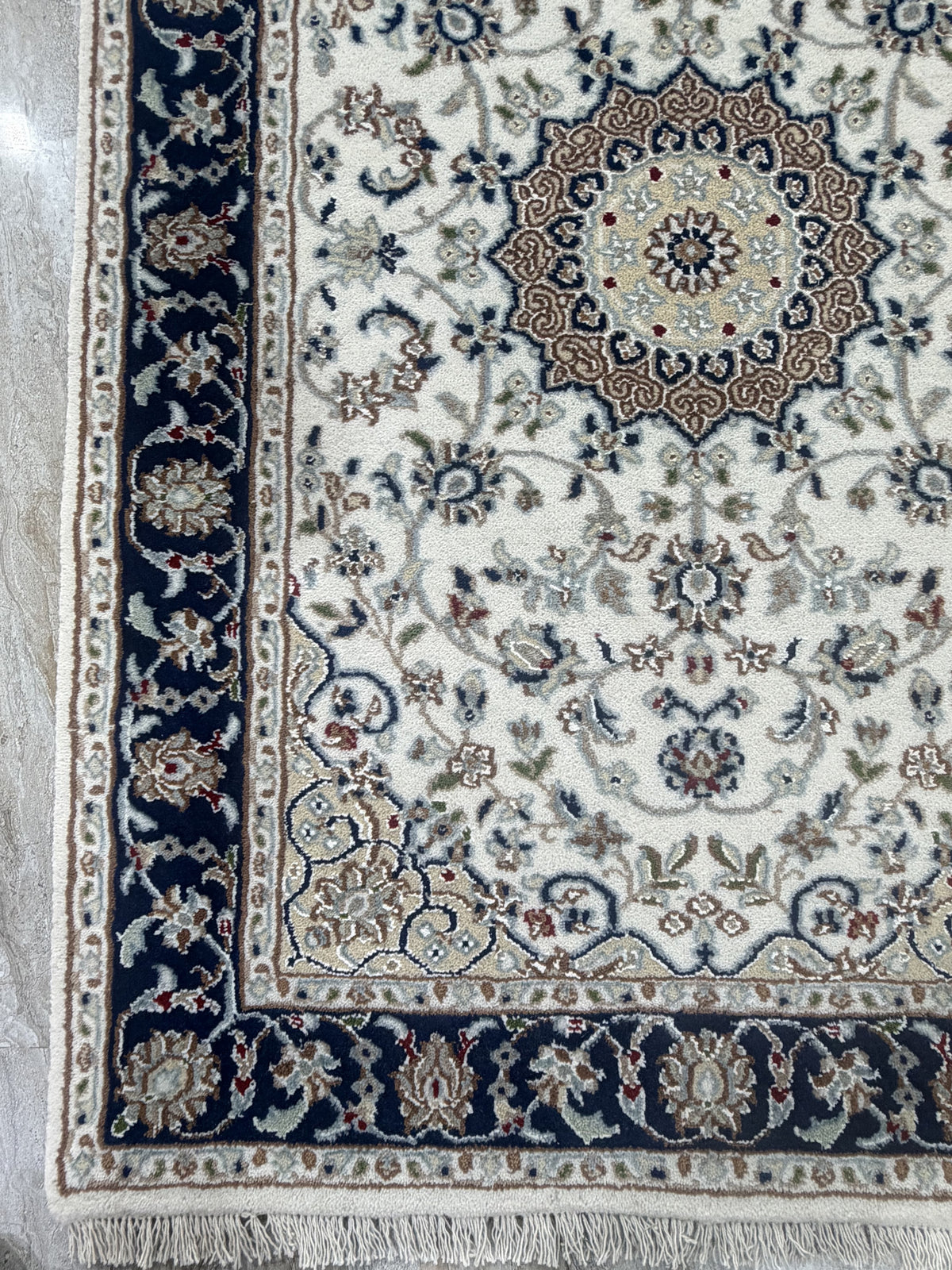 Hand-Knotted Nain Design Hall Runner 436x83 cm | Rug#32208