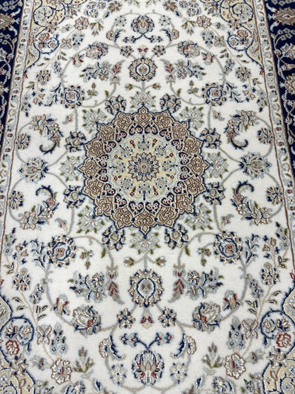 Hand-Knotted Nain Design Rug 186x122 cm | Rug#32211