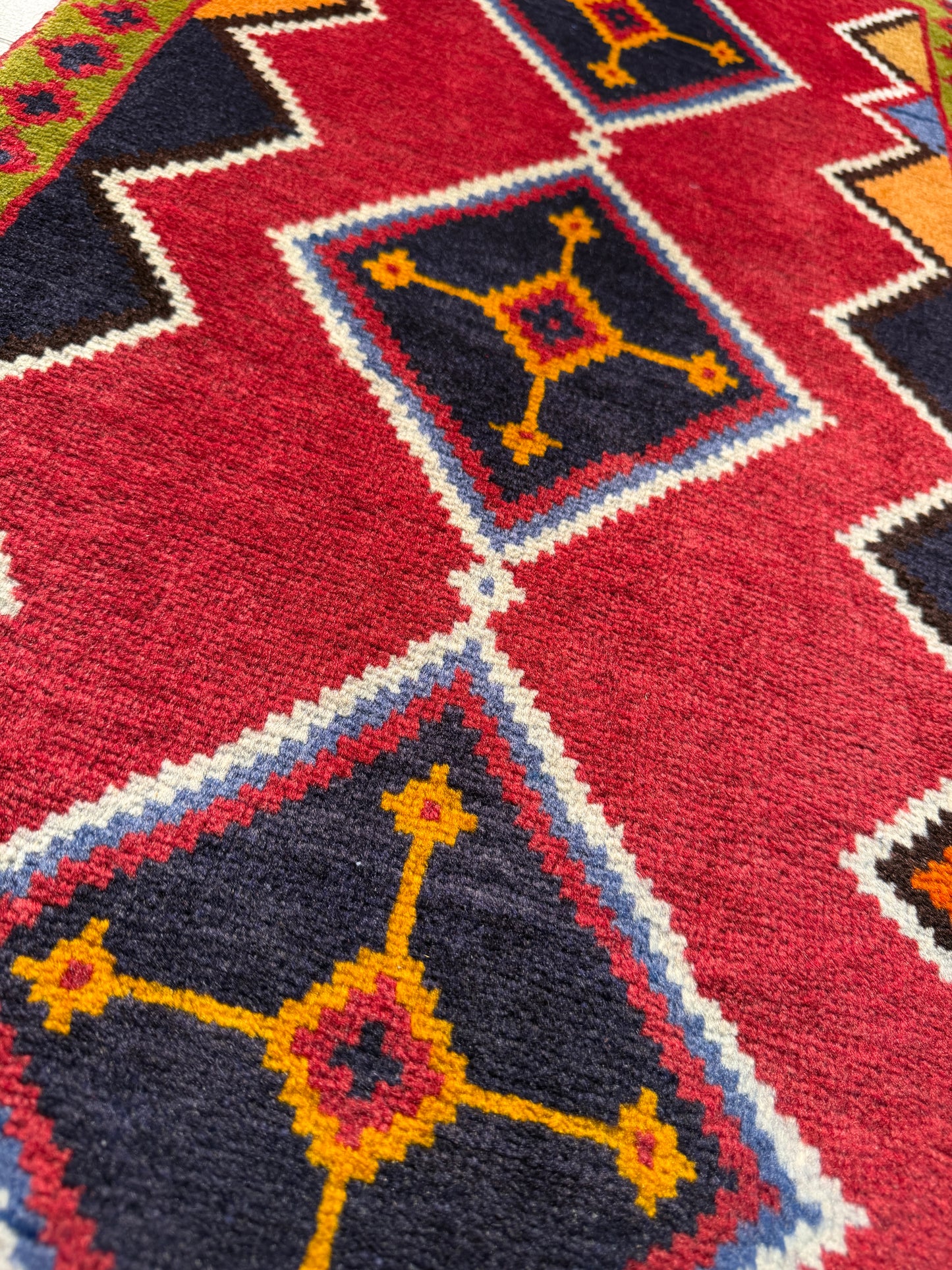 Nomadic Kashkuli-Qashqai, South-Persia 87x49cm | Rug# 3756