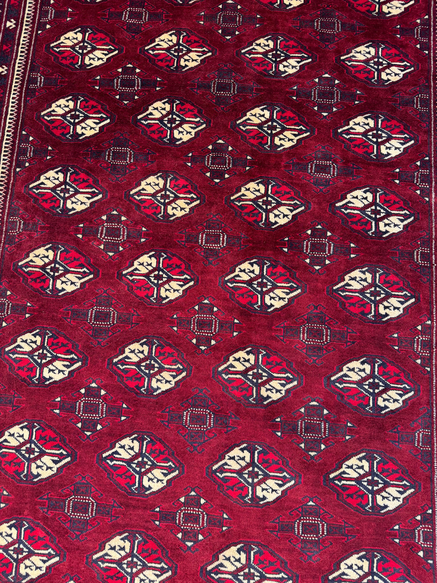 Yamut Turkaman, all wool construction  405x236 cm | Rug# 4056