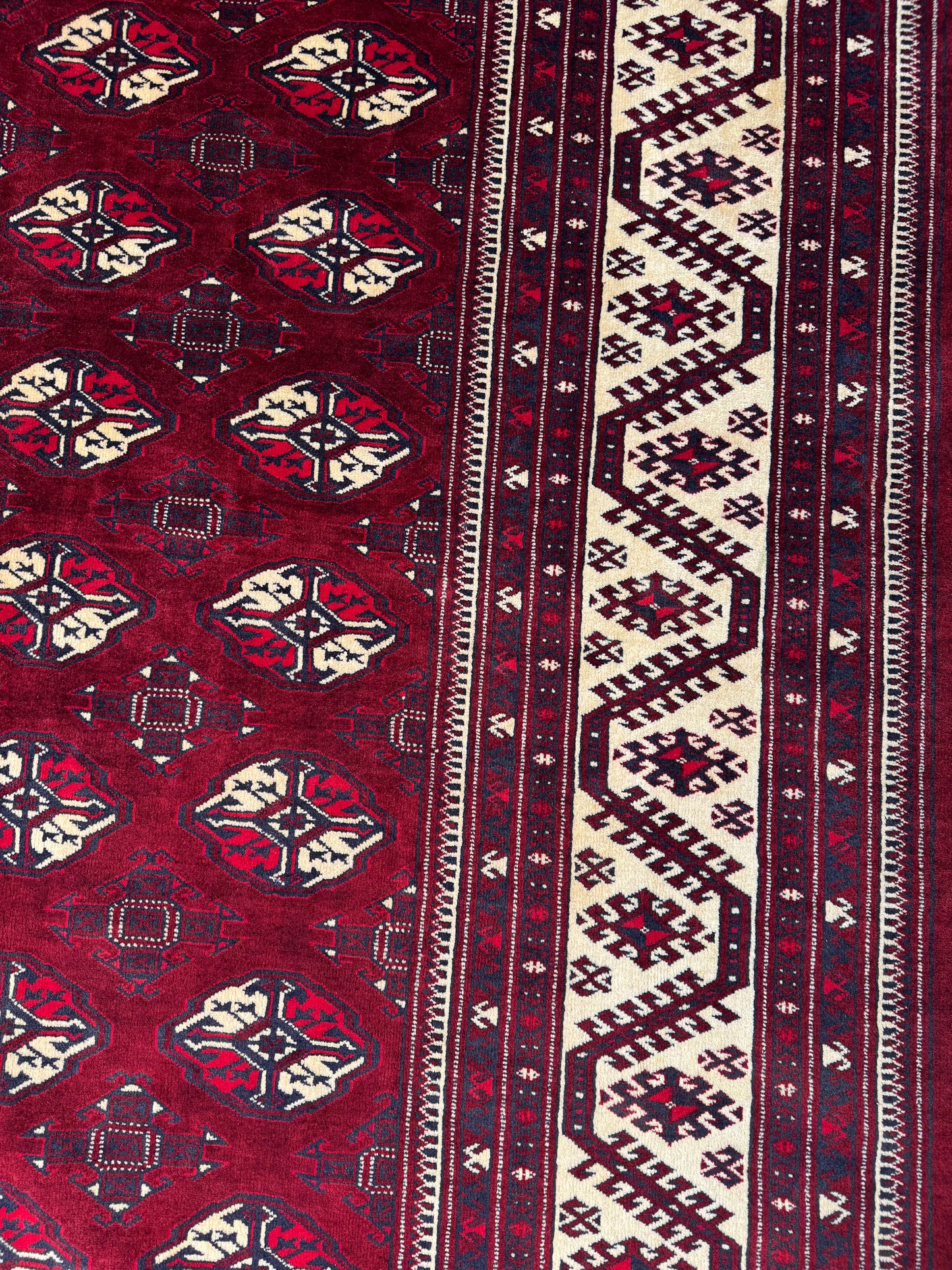 Yamut Turkaman, all wool construction  405x236 cm | Rug# 4056