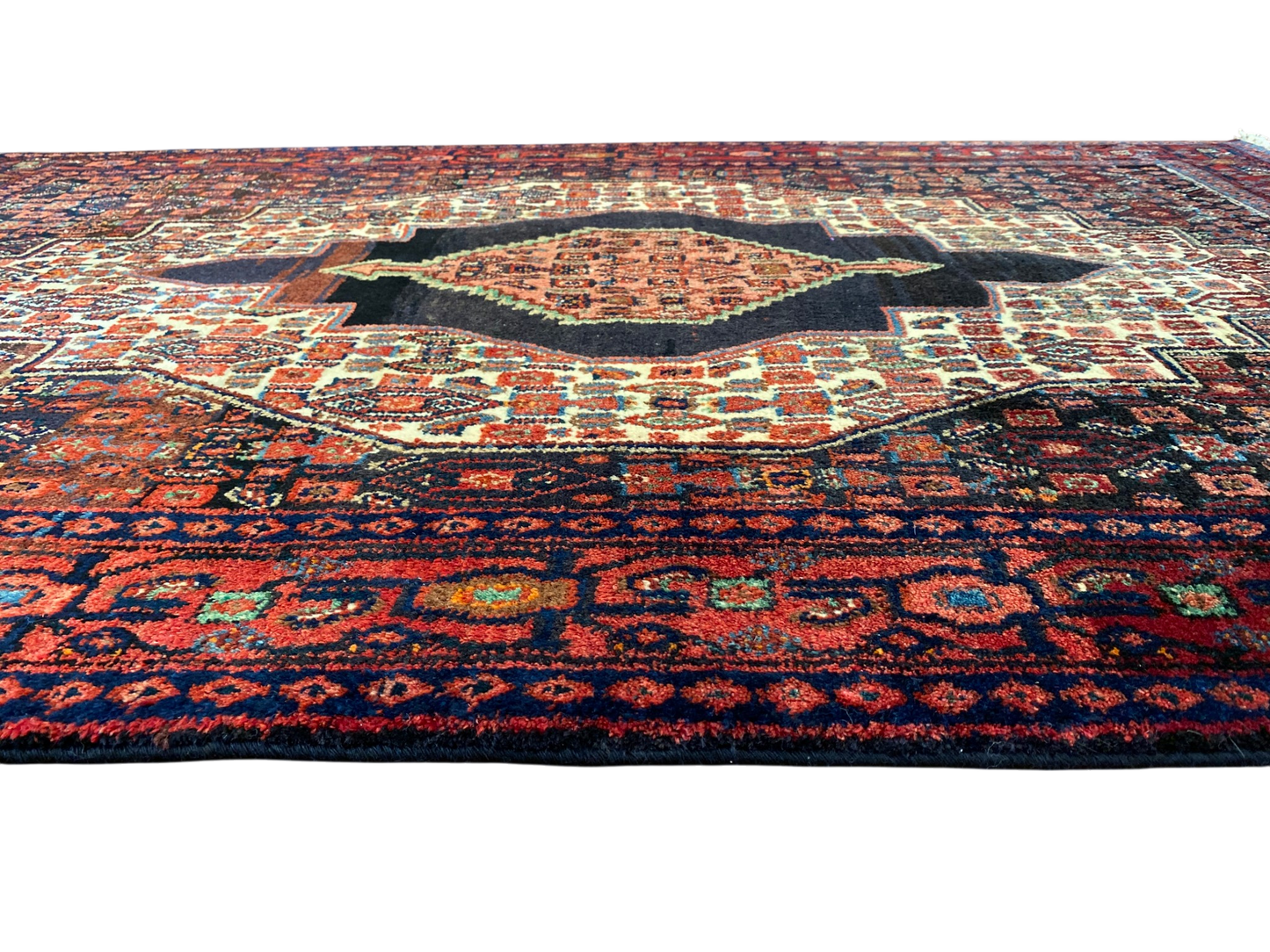 Vintage Kurdi Senneh Rug – Rare Kurdish Piece 182x123cm | Rug# 4095