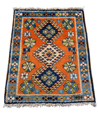 Vintage Yalameh poshtie, circa 1970, Persia,64x55cm | Rug# 4105